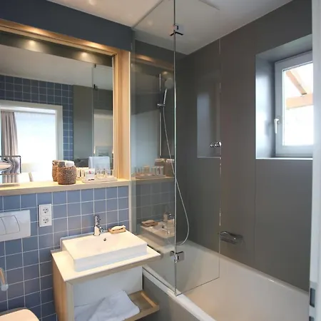 Boutique Reschen Hotel 3*