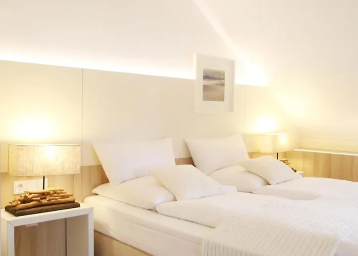 فندق Boutique Reschen 3*