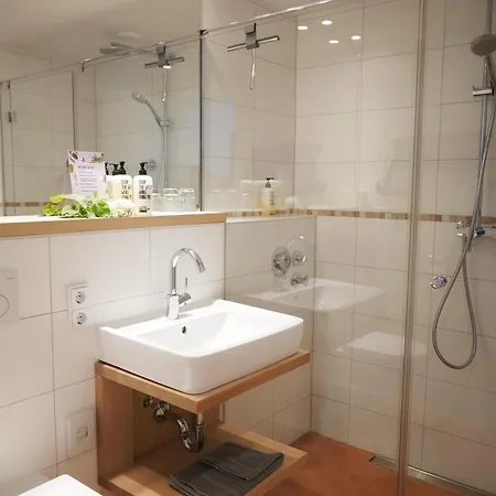 Boutique Reschen 3* توتزينغ