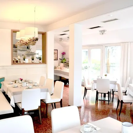 호텔 Boutique Reschen 투트칭