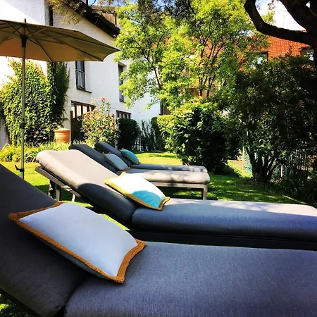Boutique Reschen 3* توتزينغ