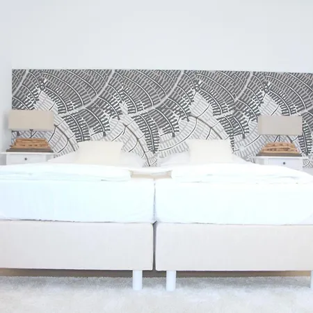 Boutique Reschen 3* טוטזינג